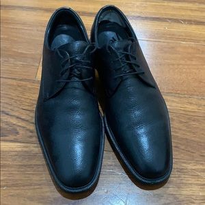 Black Cole Haan dress shoes leather 9 1/2